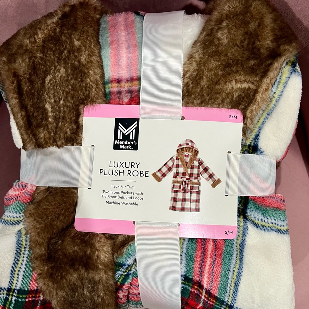 Makers Market Luxury Plush Robe with Faux Fur Trim